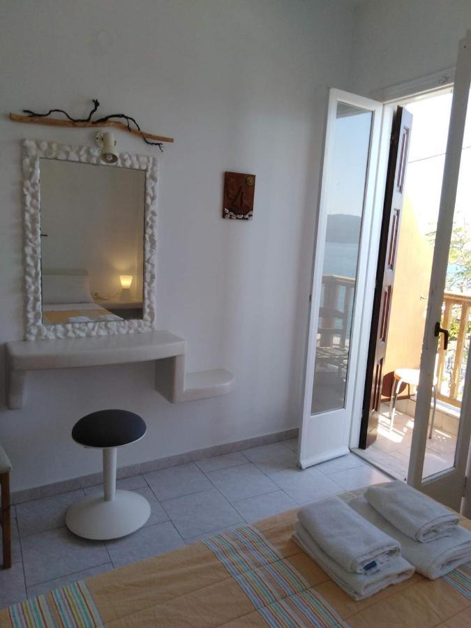 Adriani Sea View Rooms 阿达玛斯 外观 照片
